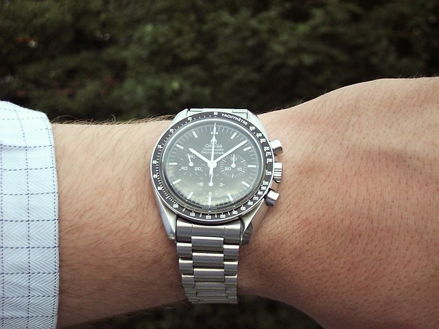 omega speedmaster moonwatch bracelet